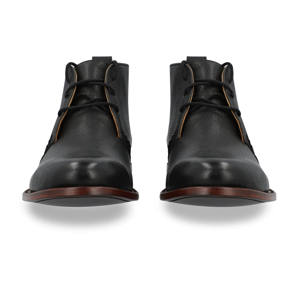 The Explorer - Obsidian Calfskin